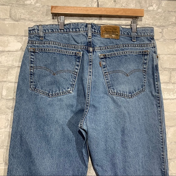 Vintage Levi's 540 Men's 40x30 Brown Tab Relaxed 90's Straight Leg Jean  Cotton - Picture 5 of 11